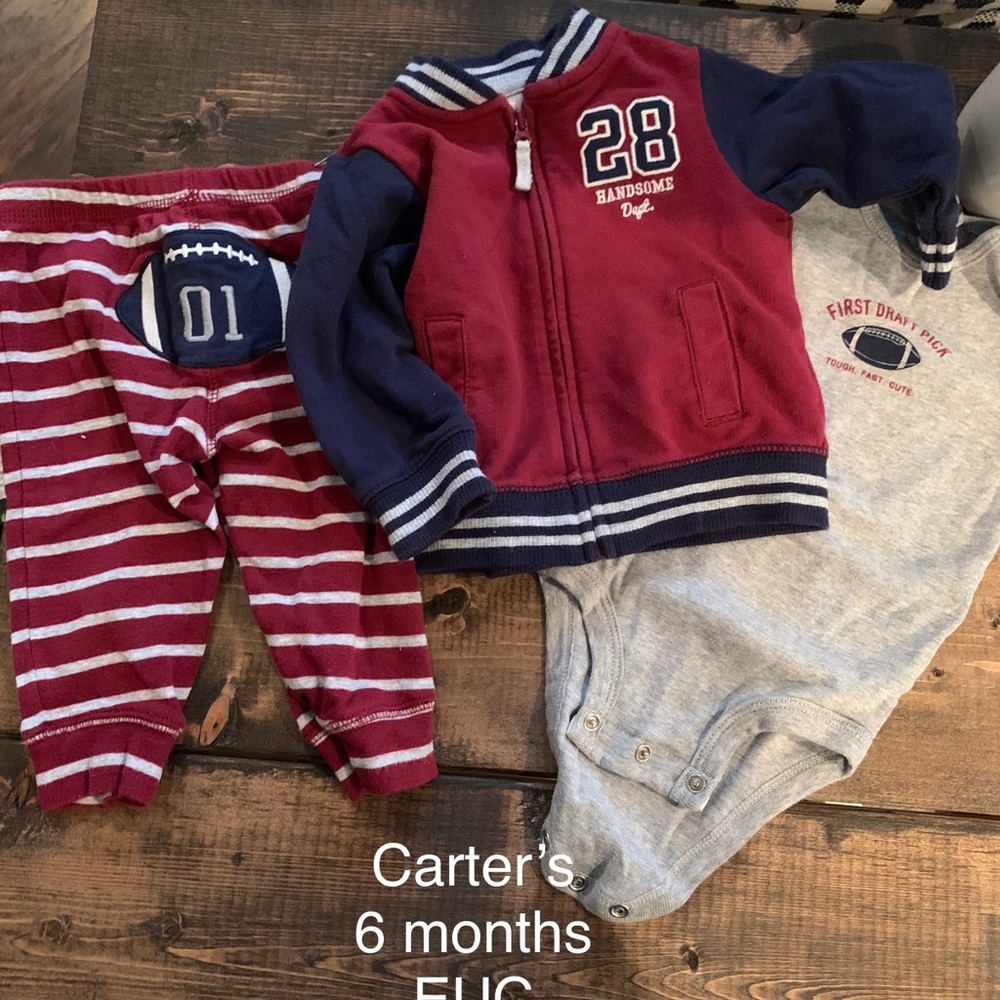 🛍Host Pick 3/13🛍 Carter’s 3 piece Sports outfit